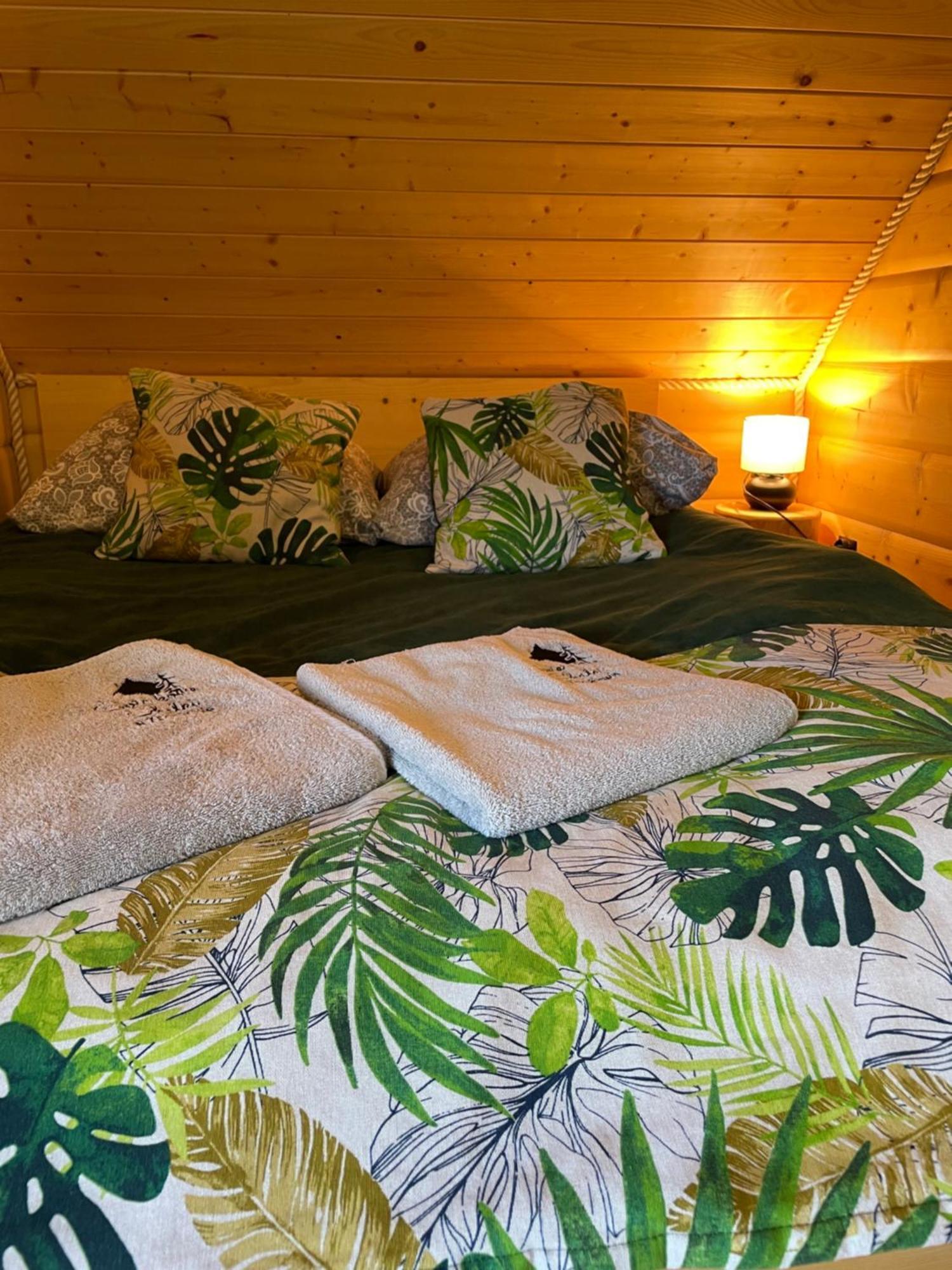 Swierkowe Chatki W Koniakowie Kültér fotó